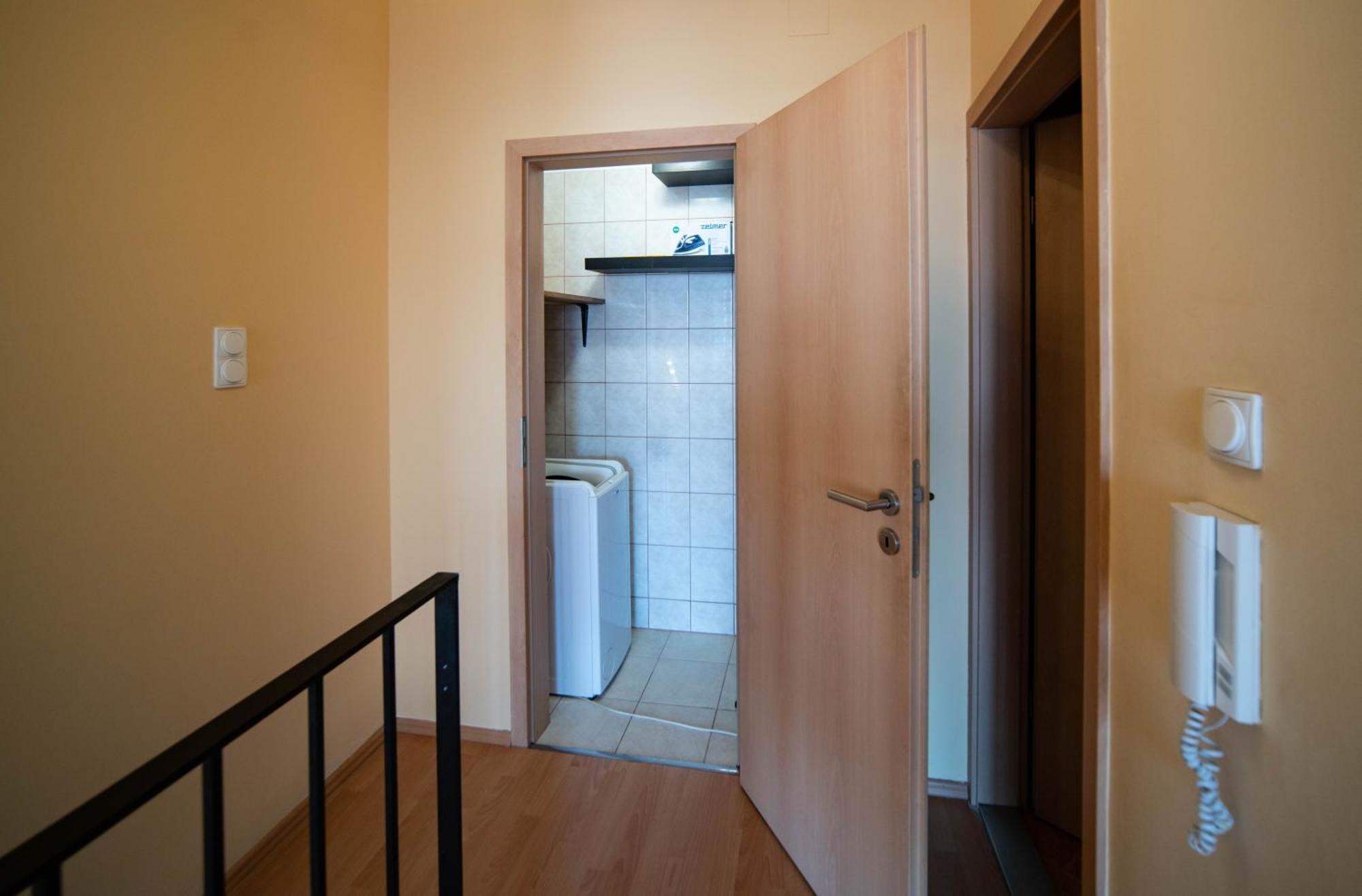 Free Parking- Gellert View Apartment 4Ppl Будапеща Екстериор снимка